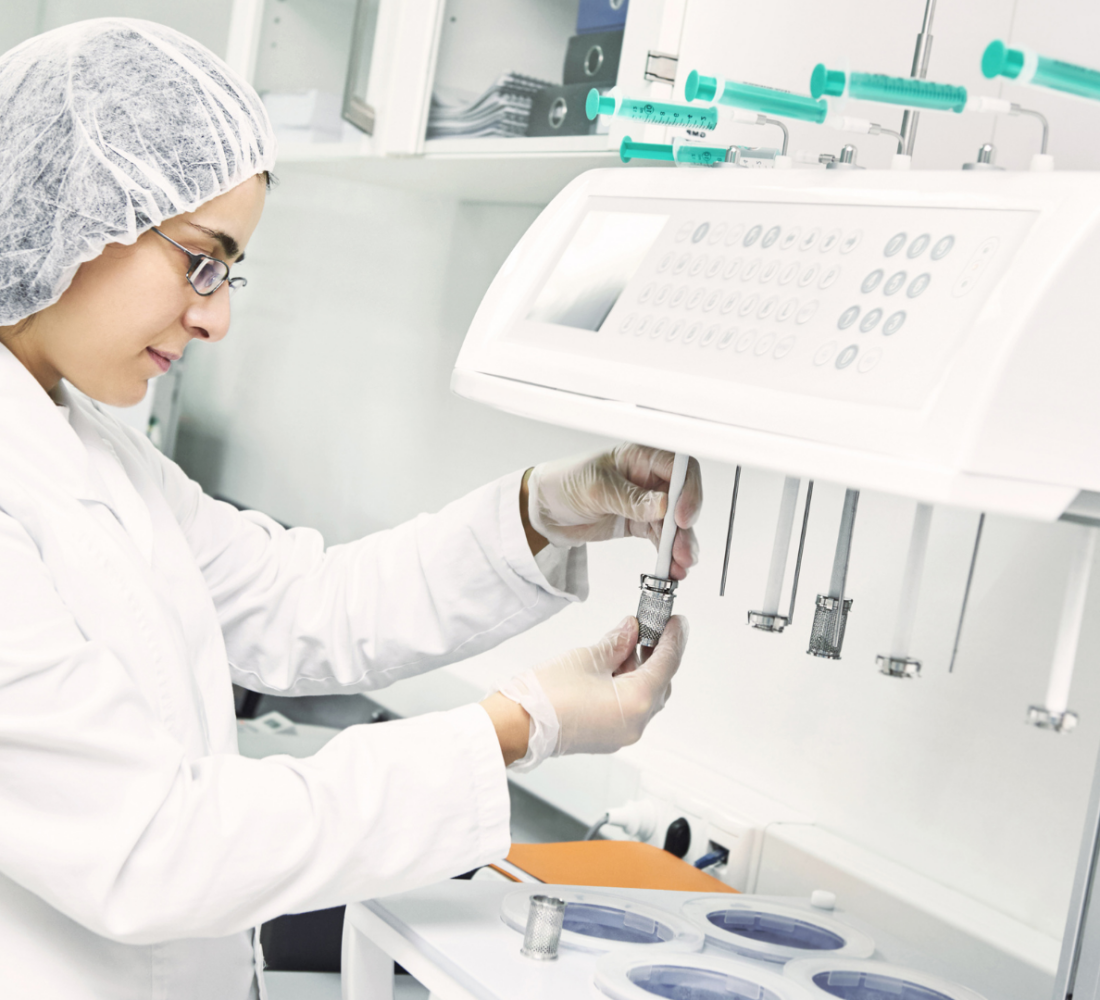Lab assistant graphic Representative graphic of a medical lab assistant working on a sample